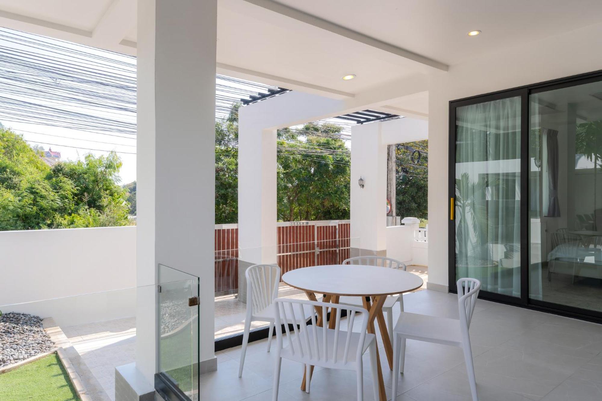 Stunning Villa With Pool And Tropical Garden Хуахін Екстер'єр фото